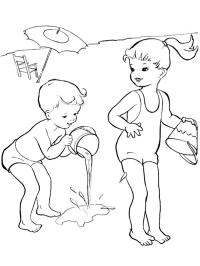 Діти граються з водою